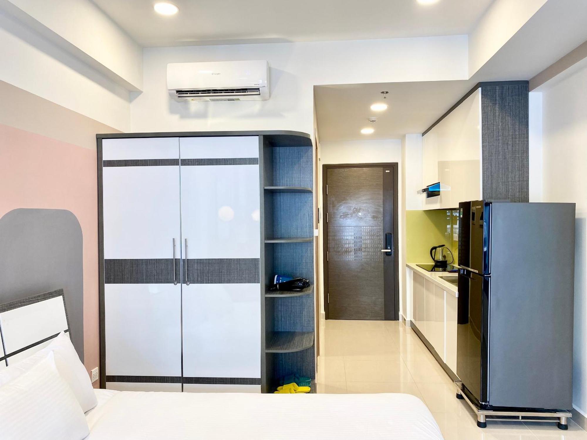 Yu Stay Lux And Cozy 2Bedrs In Soho Residence Near Bui Vien Walking Street Хошимин Экстерьер фото