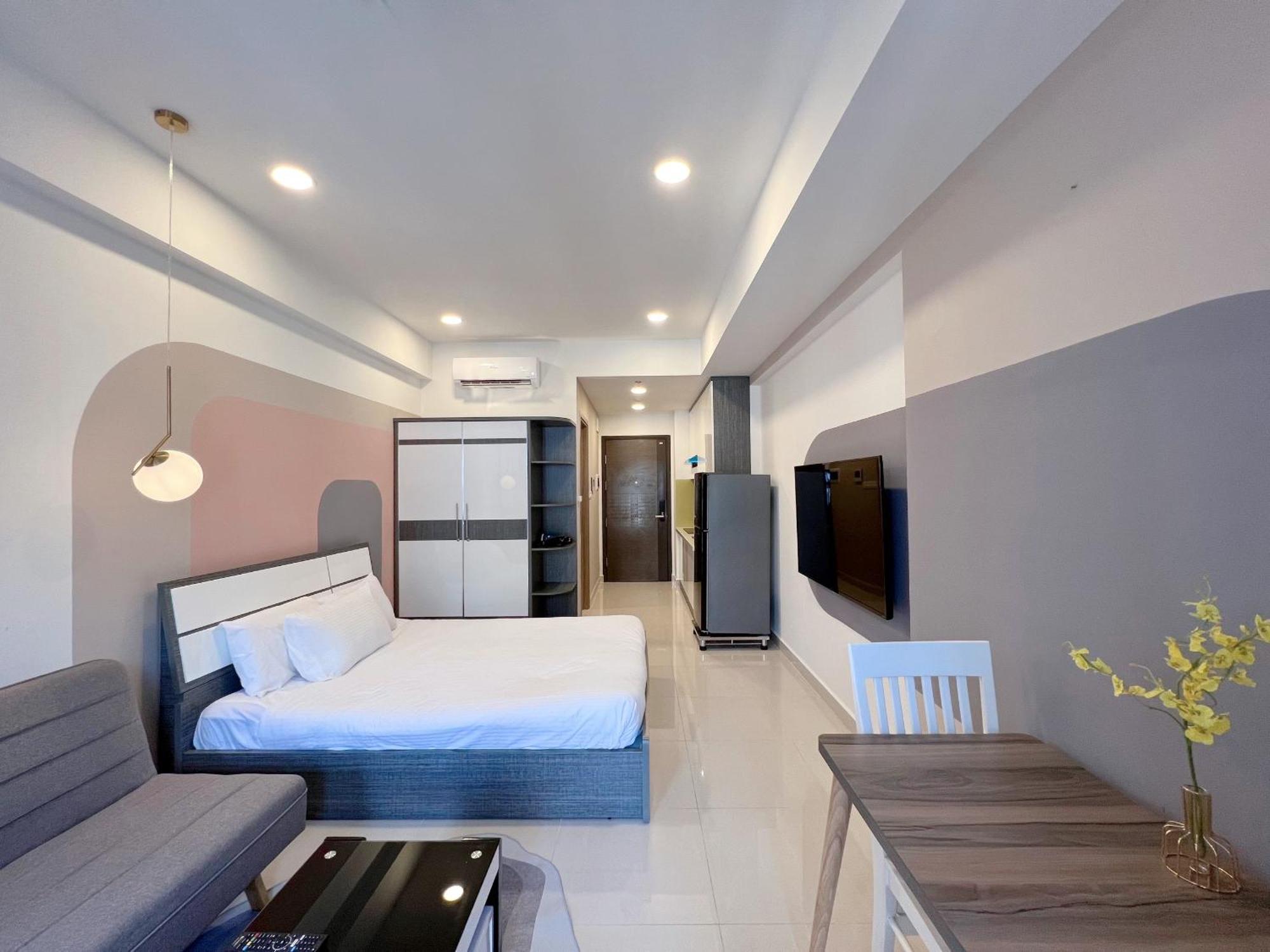 Yu Stay Lux And Cozy 2Bedrs In Soho Residence Near Bui Vien Walking Street Хошимин Экстерьер фото